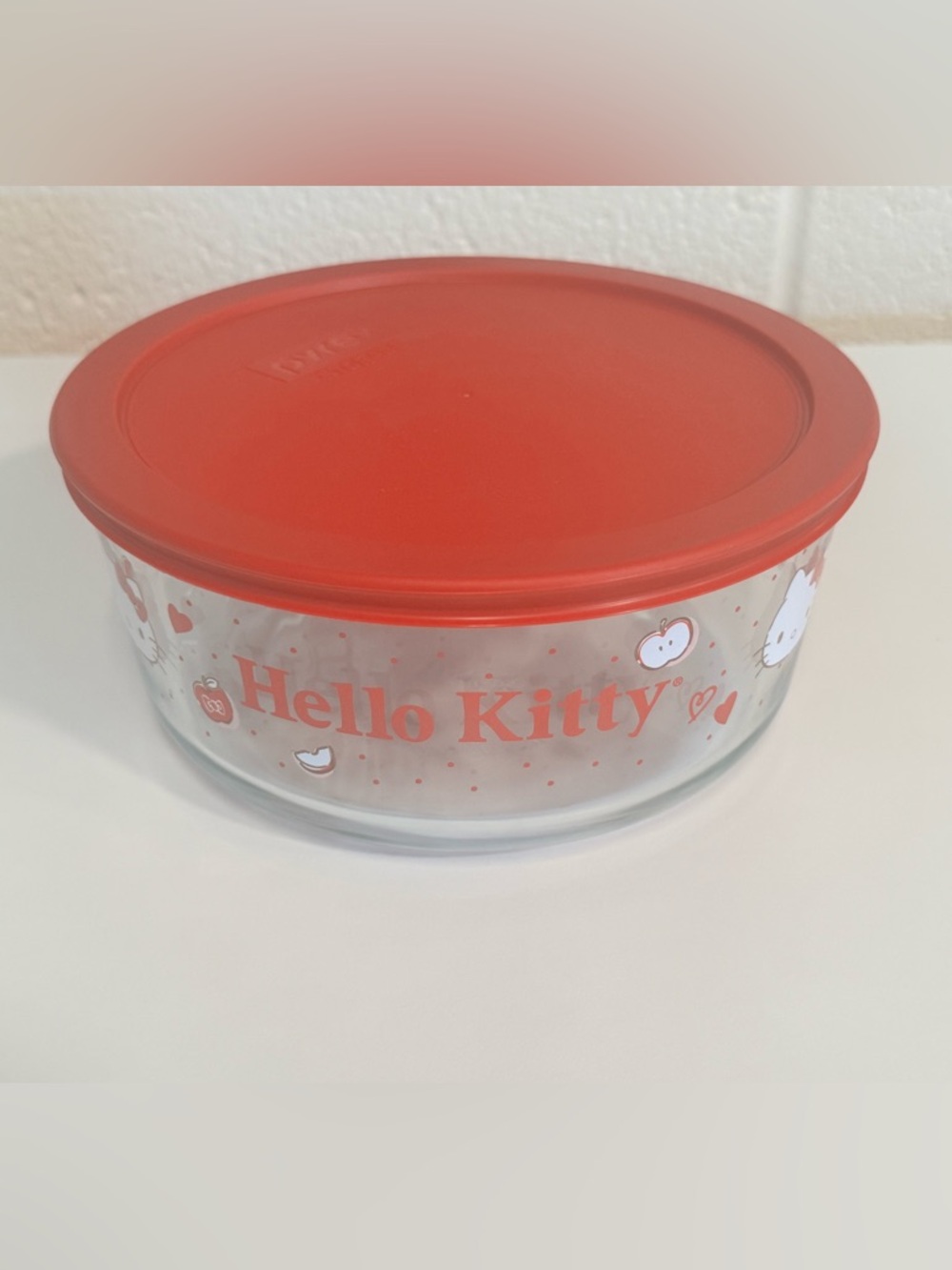 Hello Kitty Glass Food Storage Bowl with Red Lid 7 Cup Nos